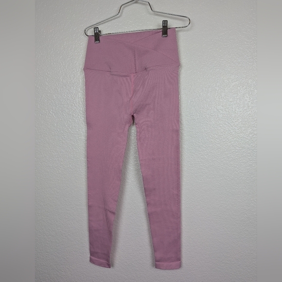 NWOT Spiritual Gangster wrap front seamless leggings pink xs/small - Picture 1 of 3